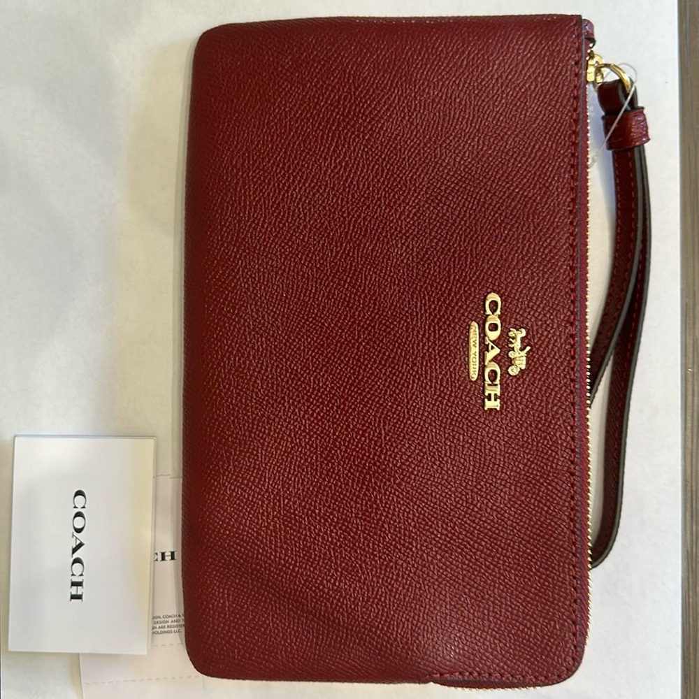 COACH NEW WITH TAGS 🔥🔥